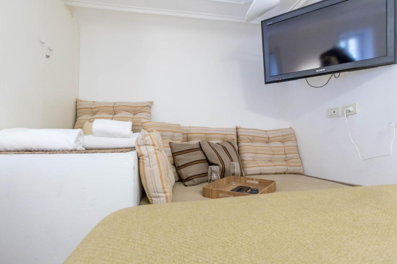 Joivy Modern Studio Near City Centre Apartment Milan Exterior photo